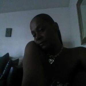 Meet your Posher, Genaia